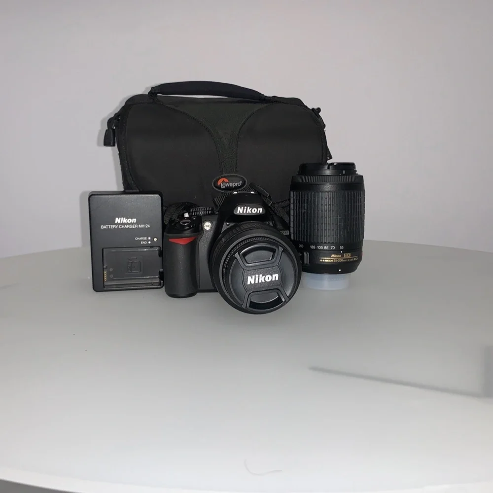 Nikon D D3100 14.2MP Digital SLR Camera - Black (Kit w/ AF-S DX ED VR G 18-55mm
